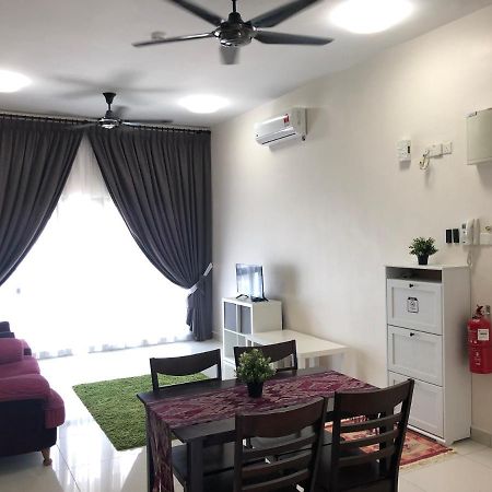 Vistamuslim Homestay Cheras Esterno foto