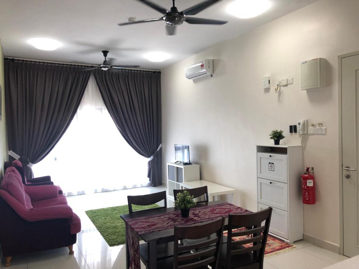 Vistamuslim Homestay Cheras Esterno foto