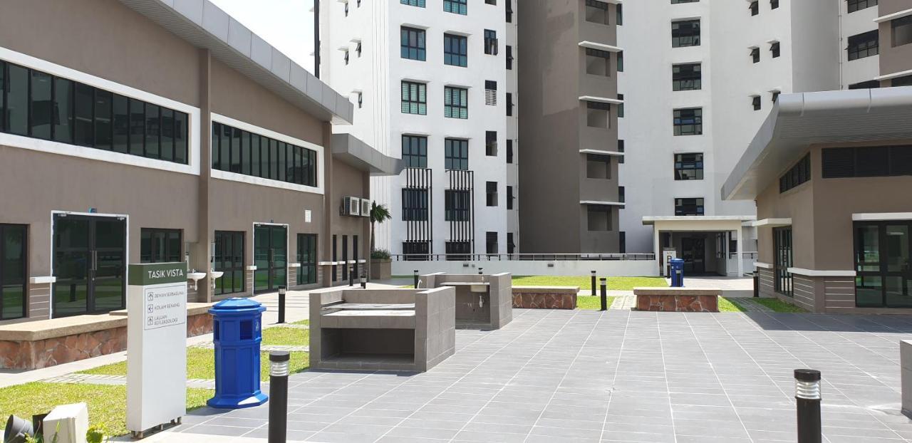 Vistamuslim Homestay Cheras Esterno foto